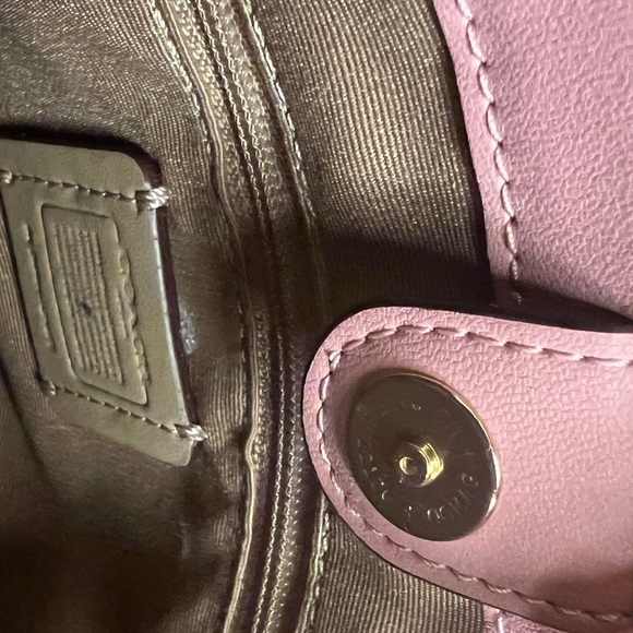 🎉HOST PICK🎉 Coach Mini Lane Top Handle With Whipstitch. Like New. Used Once. - Picture 9 of 9